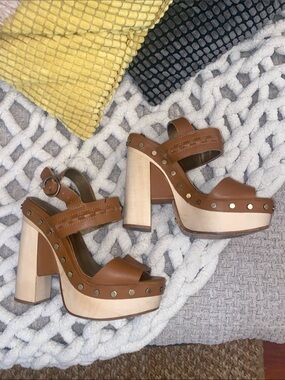 Cynthia Vincent Gold Accent Nude Leather Heels